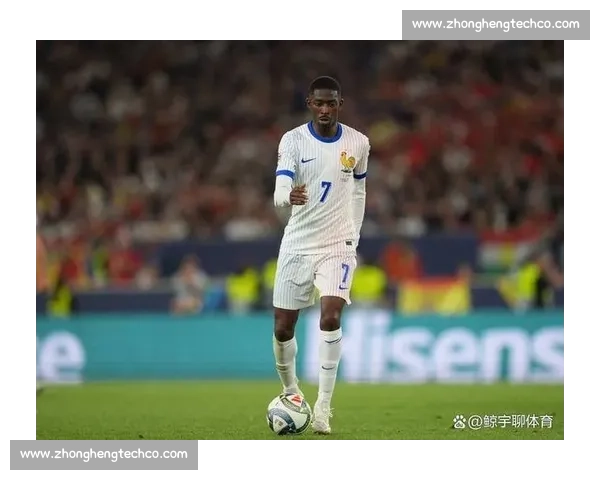 恩怨局秒变温情时刻！登贝莱追星梅西，媒体炒作翻车现场