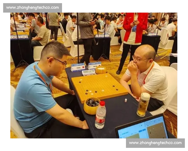 预赛首轮焦点战：党毅飞柯洁黑白巅峰对决