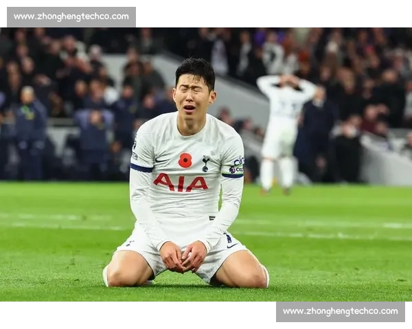 泪洒首尔！孙兴慜热刺告别战，父亲孙雄正现场见证儿子传奇谢幕