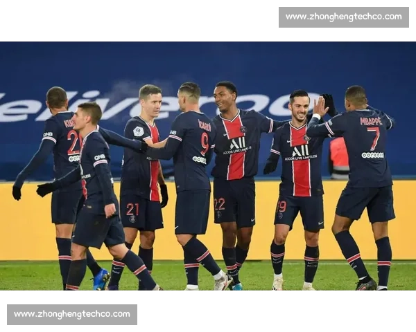 欧冠焦点战利物浦对阵巴黎强强对话引爆安菲尔德之夜巅峰较量全球瞩目